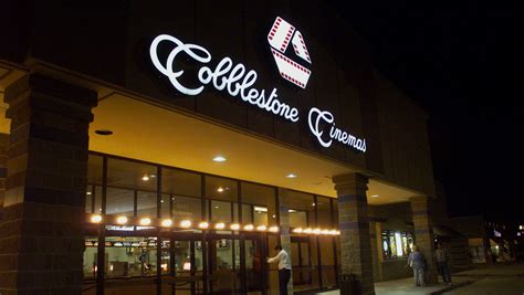 Regal Cinemas Cobblestone Square 20. . Cobblestone theater movies